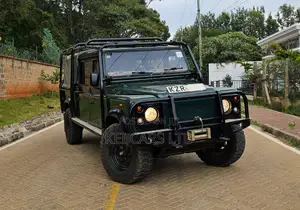 Land Rover Defender 1988 Green