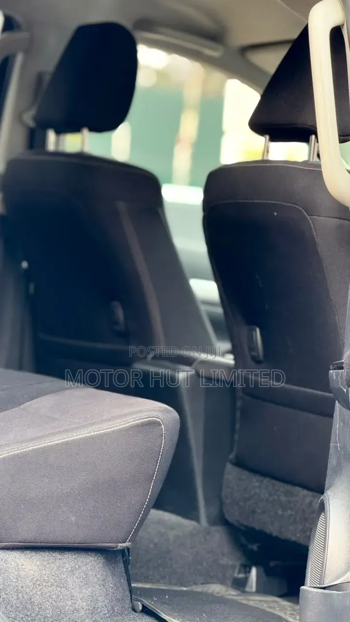 Toyota Hilux 2019 Black