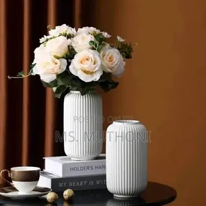 White Vertical Ribbed Pattern Ceramic Flower Vase