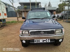 Toyota Hilux 2003 Gray