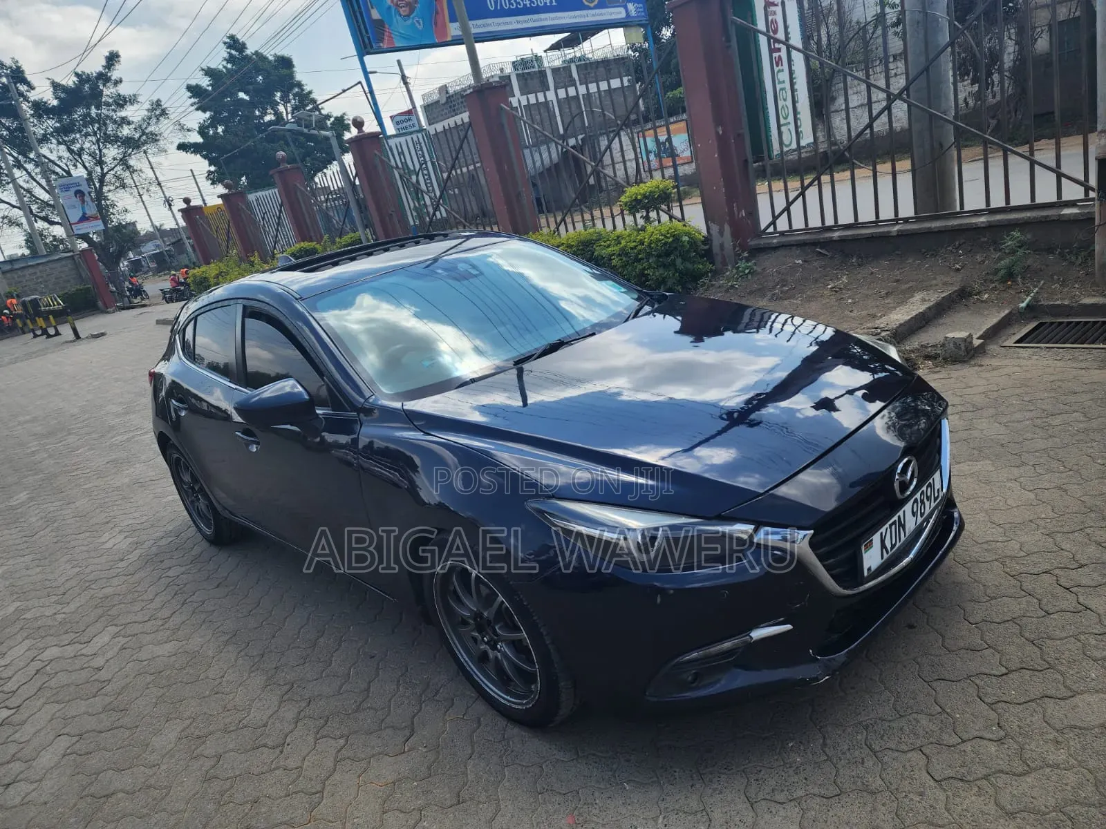 Mazda Axela 2016 Blue