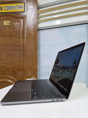 Laptop Apple MacBook Pro 2020 16GB Intel Core i5 SSD 512GB