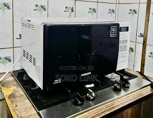 Digital Samsung Microwave 20 Litres