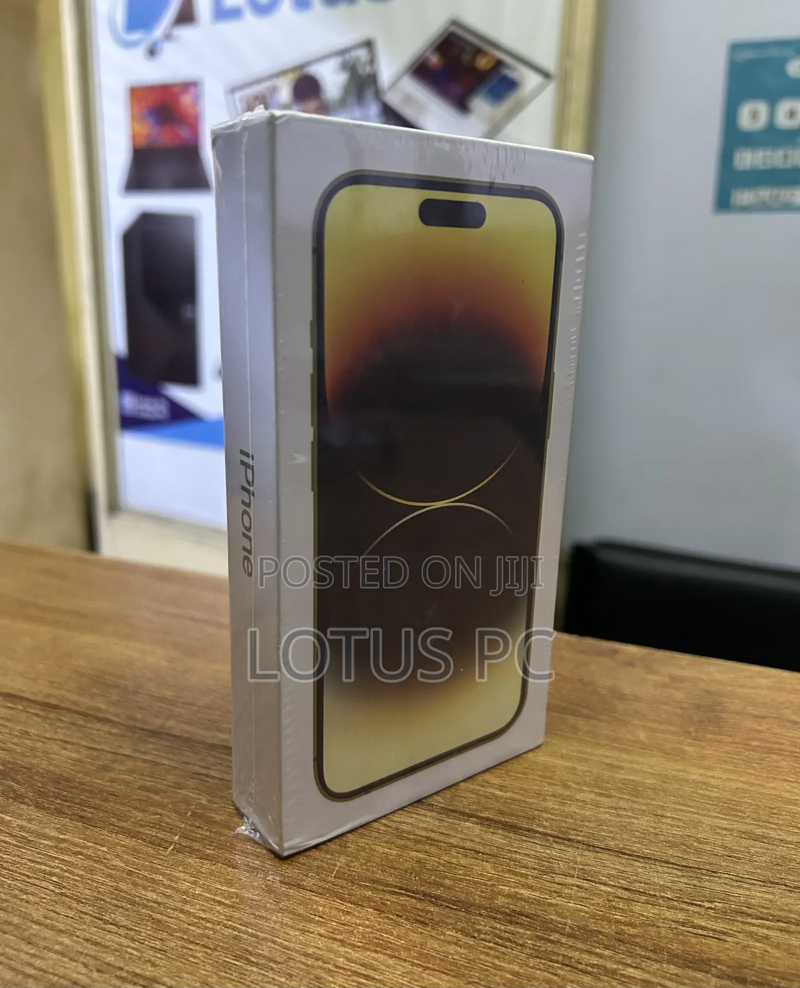 New Apple iPhone 14 Pro 256 GB Gold