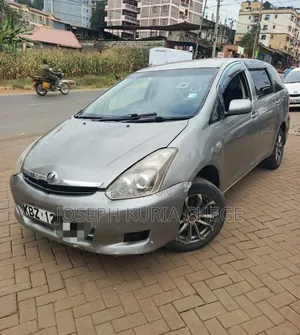 Toyota Wish 2007 Ivory
