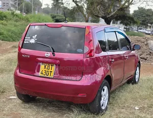 Nissan Note 2006 Maroon