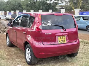 Nissan Note 2006 Maroon