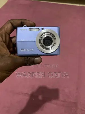 A 6.0-Megapixel Casio Exilim (Ex-Z600) Digital Camera - NO BATTERY