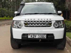 Land Rover Lr4 Base AWD 2013 White