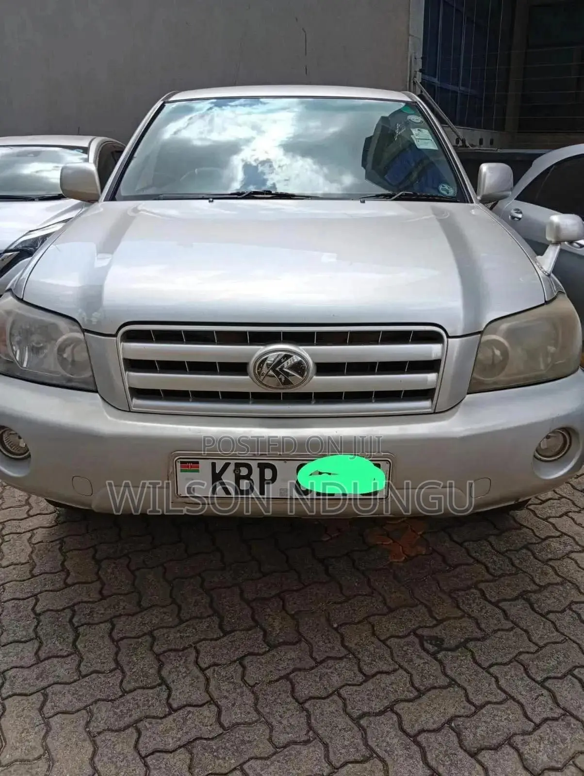 Toyota Kluger 2004 Silver