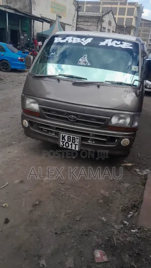 Toyota HiAce 2008 Grey