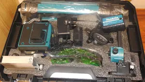 Makita Green Laser Level / Self-leveling Green Laser Level 360°