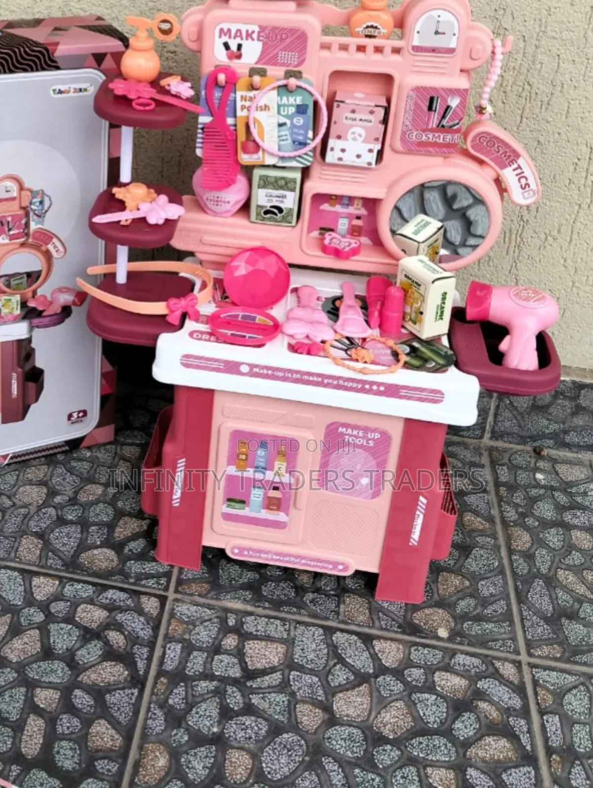 Kids Dressing Table