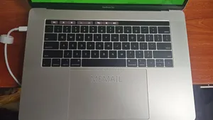 Laptop Apple MacBook Pro 2019 16GB Intel Core i7 SSD 500GB