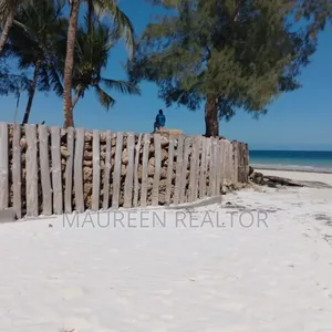 Prime Beach 1 Acre Land - Diani