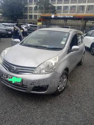 Nissan Note 2011 Silver