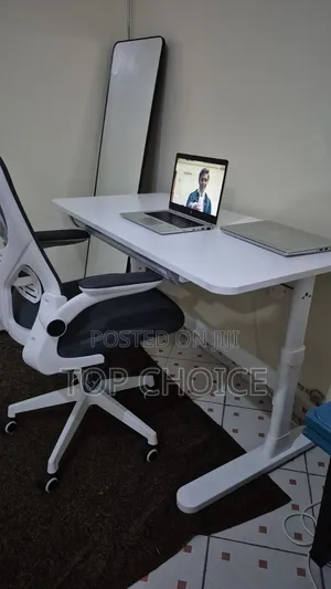 Modern Workstations Desk and Chair Set
