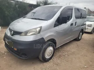 Nissan NV200 2010 Silver
