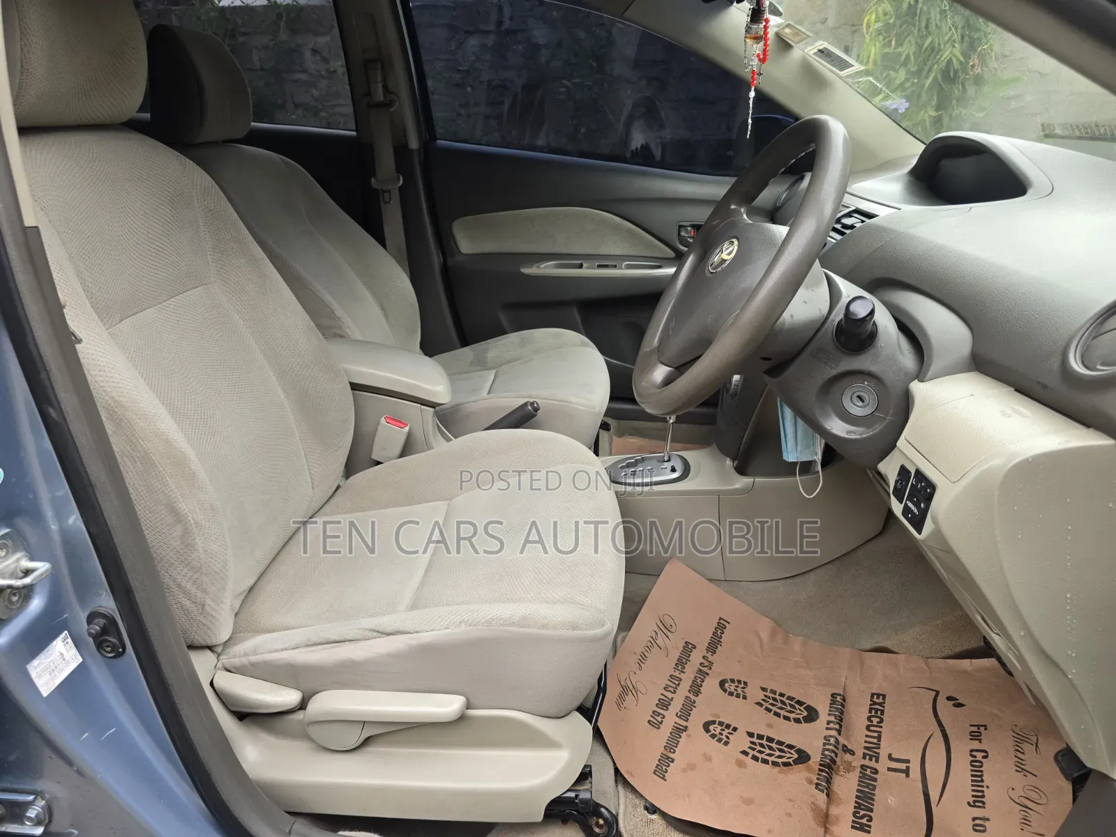 Toyota Belta 2011 Blue