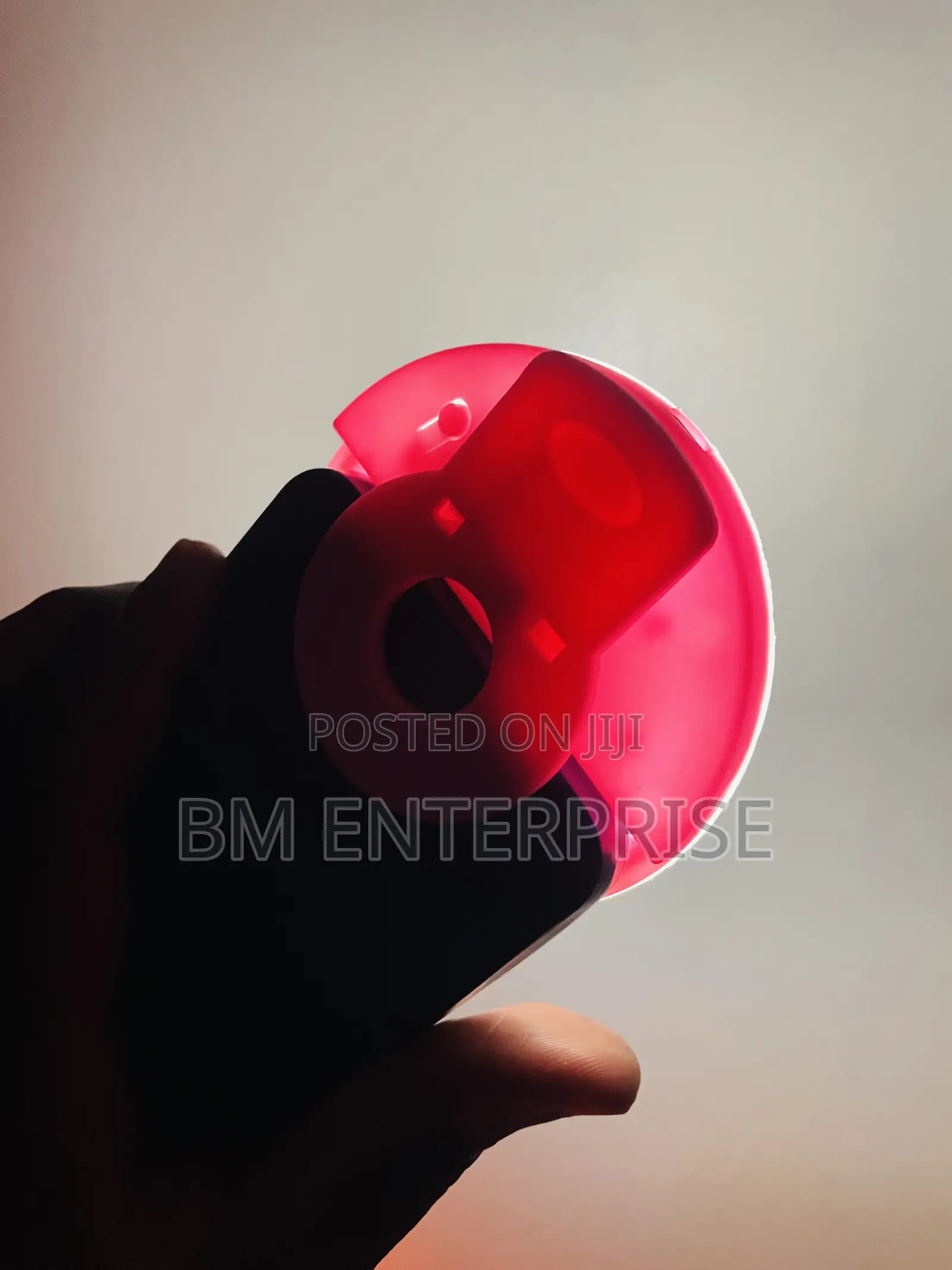 Rechargeable Selfie Ring Light Available in Black Pink
