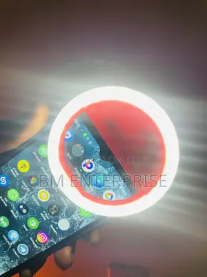 Rechargeable Selfie Ring Light Available in Black Pink
