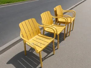Modern Plastic Dining Chair