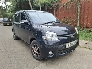 Toyota Sienta 2014 Black