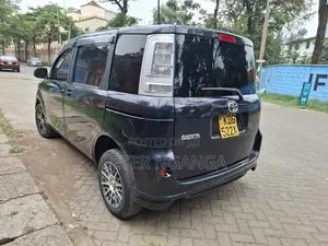 Toyota Sienta 2014 Black
