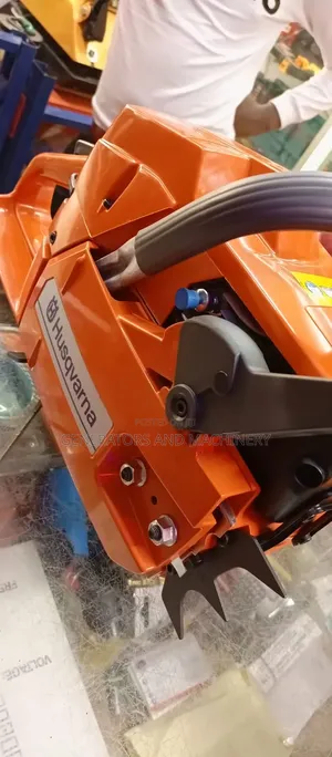 Orange Powersaw. Hd