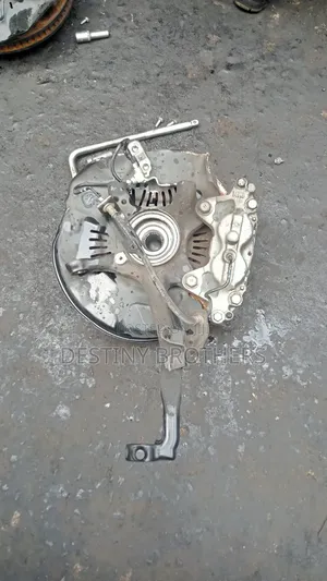 Complete Hub Front Prado J150