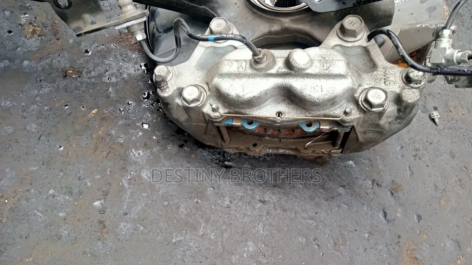 Complete Hub Front Prado J150