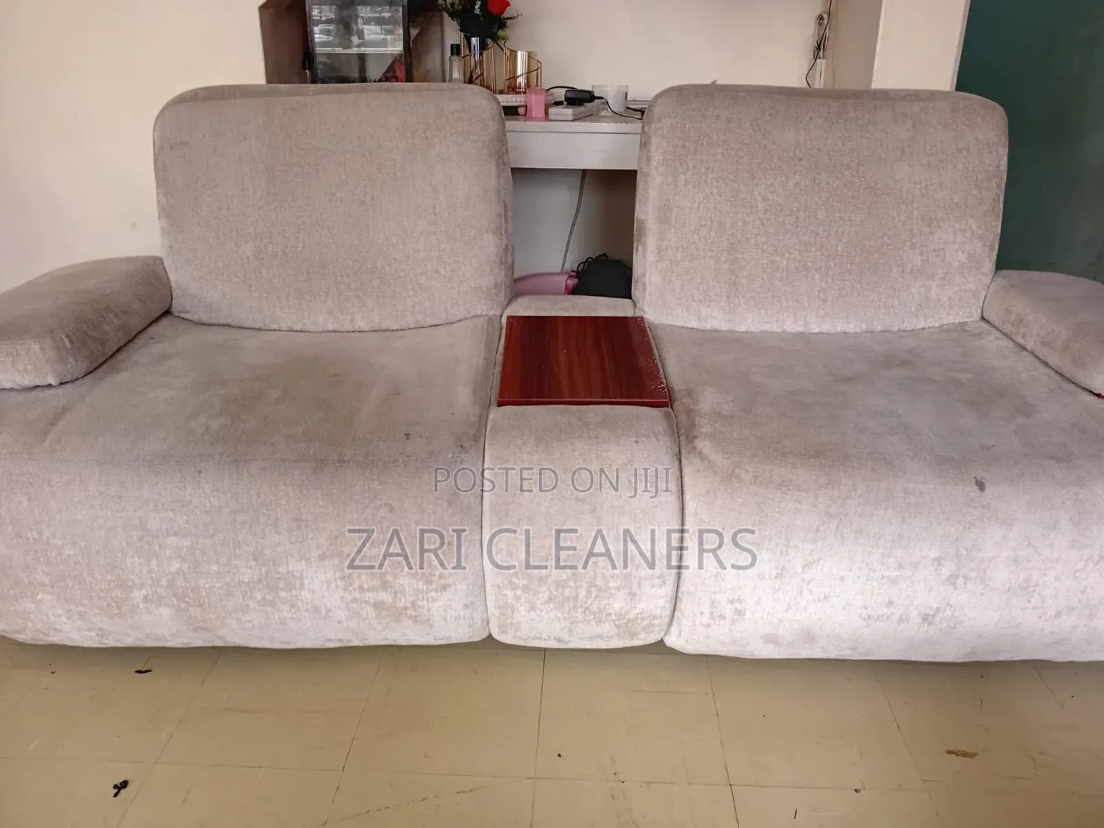 Sofa Deep Cleaning Stains Removal