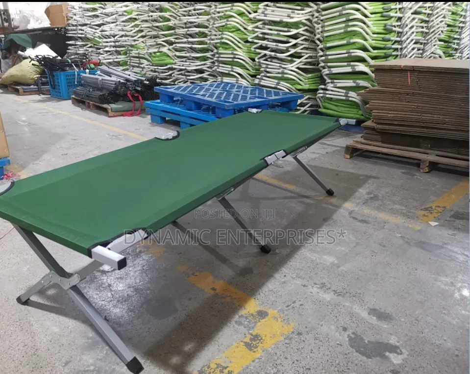 *Foldable Camping Bed