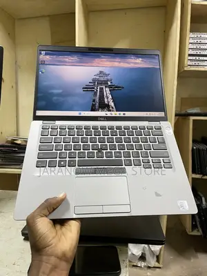 Laptop Dell Latitude 5411 16GB Intel Core i7 SSD 256GB