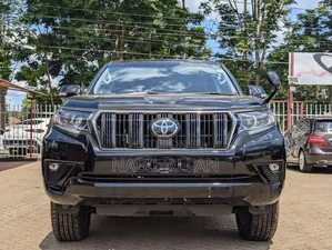Toyota Land Cruiser 2021 Black