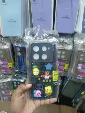 Infinix Note 40 Pro Case Features a Prominent Raised Camera Bumper