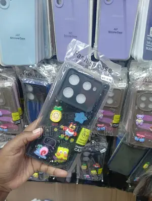 Infinix Note 40 Pro Case Features a Prominent Raised Camera Bumper