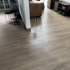 Laminate/Luxury Vinyl Planks/Premium SPC Flooring