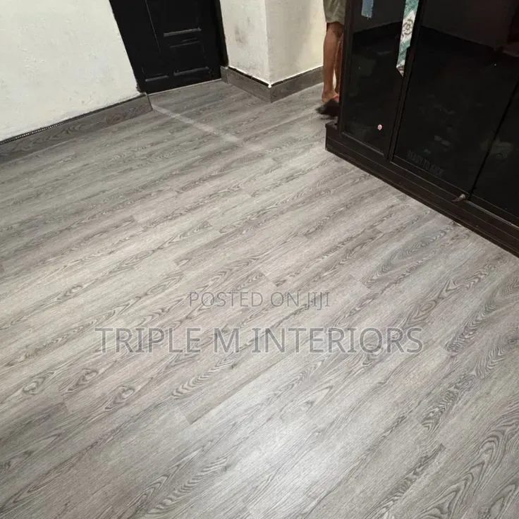 5mm Rigid Core SPC Flooring/Anti-Scratch Durable