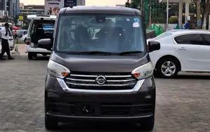 Nissan Dayz Roox 2019 Brown