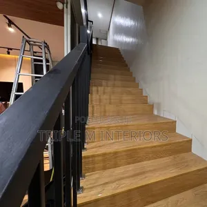 Interlocking SPC Vinyl Planks /Eco-Friendly Flooring