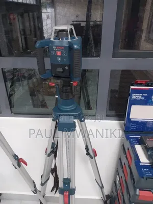 Bosch Professional GRL 300 Hv Rotary Laser Level Kit