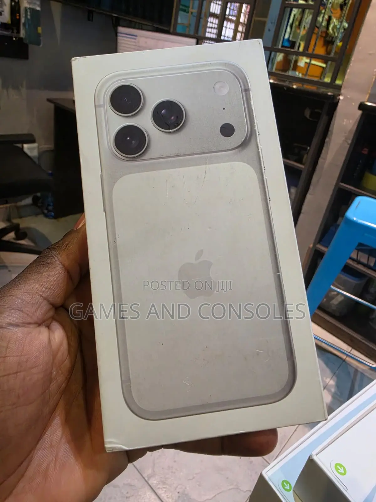 New Apple iPhone 17 Pro Max 256 GB Silver