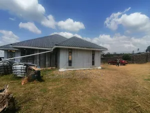3bdrm Bungalow in Naishi, Lare for sale