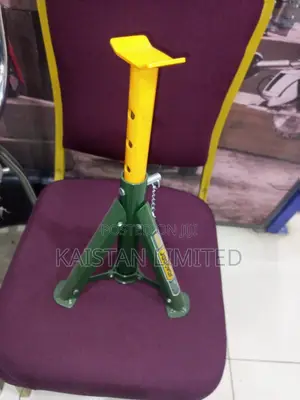 Jadever 2-Ton Adjustable Jack Stand Set Vehicle Maintenance (1 Pair)