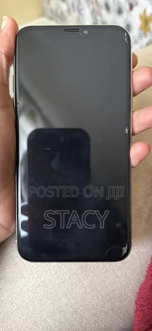 Apple iPhone X 64 GB White