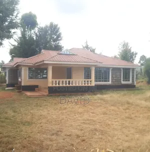 Furnished 3bdrm House in Kapseret - Bypass -, Wareng for sale