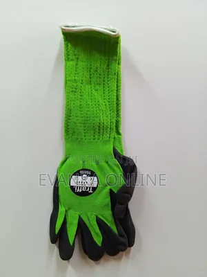 Traffi Glove