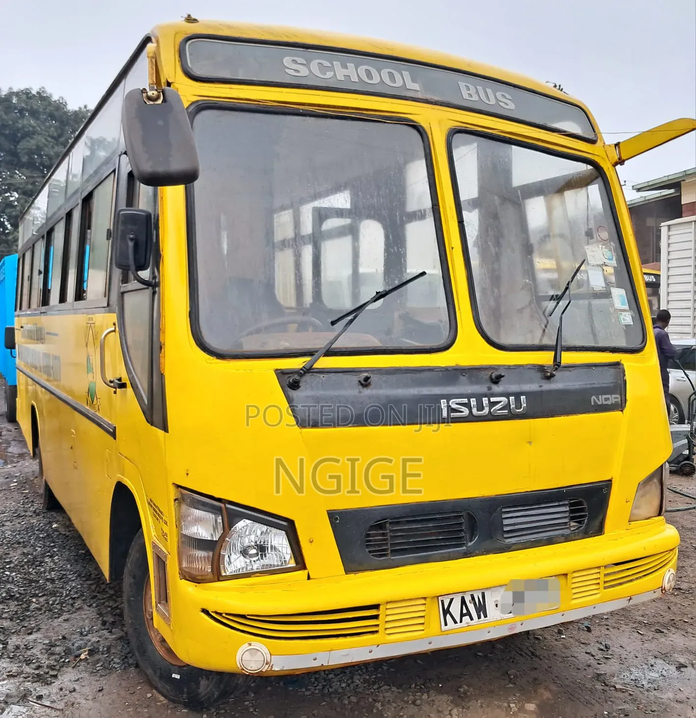 Isuzu NQR 2005 Yellow