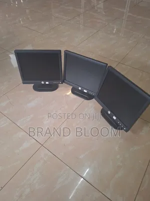 Dell 15 Inches Refurbished Monitor